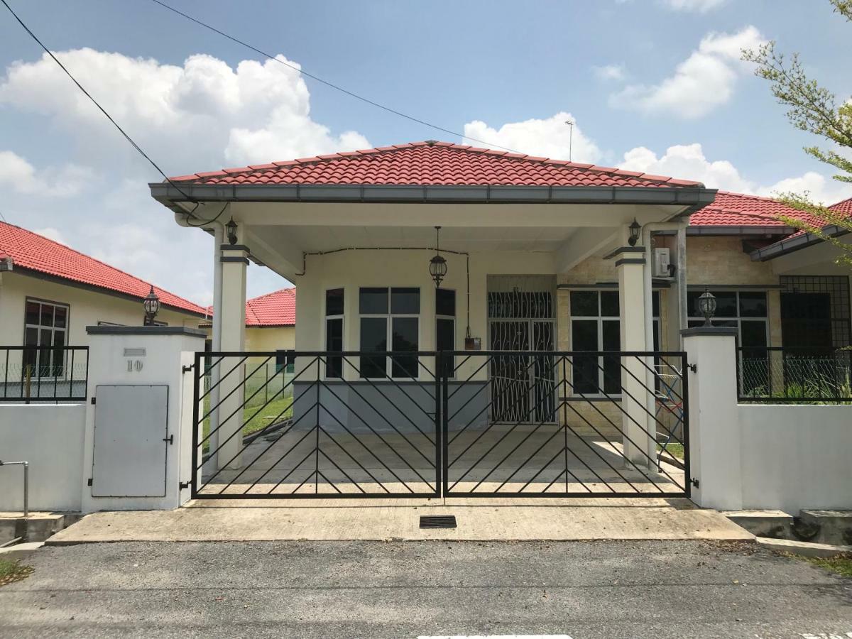 Patin Guest House @Desa Telok Ira, Temerloh Pahang Kampong Paya Kerinau Ngoại thất bức ảnh
